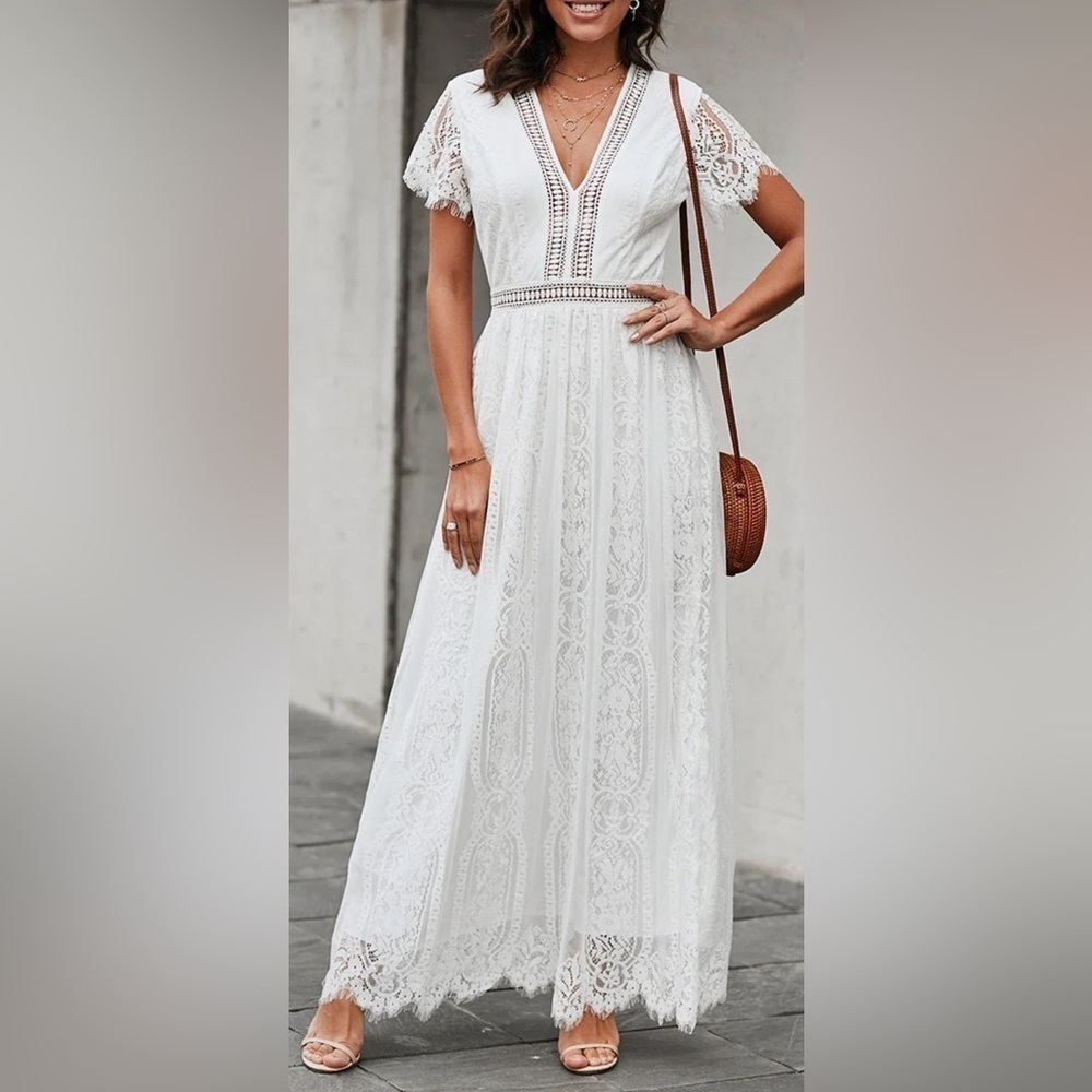 Scalloped Trim Lace Plunge Maxi Dress L